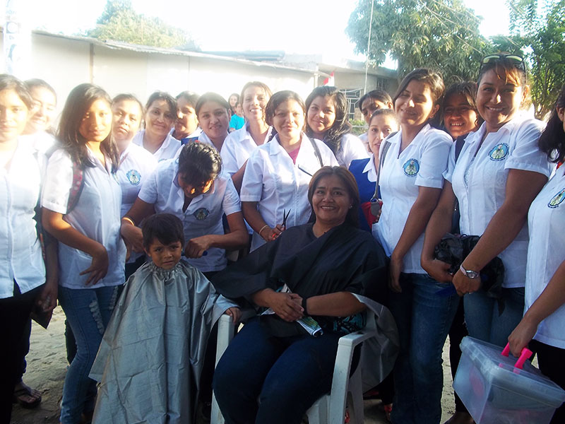 Actividad Social en Asentamientos Humanos